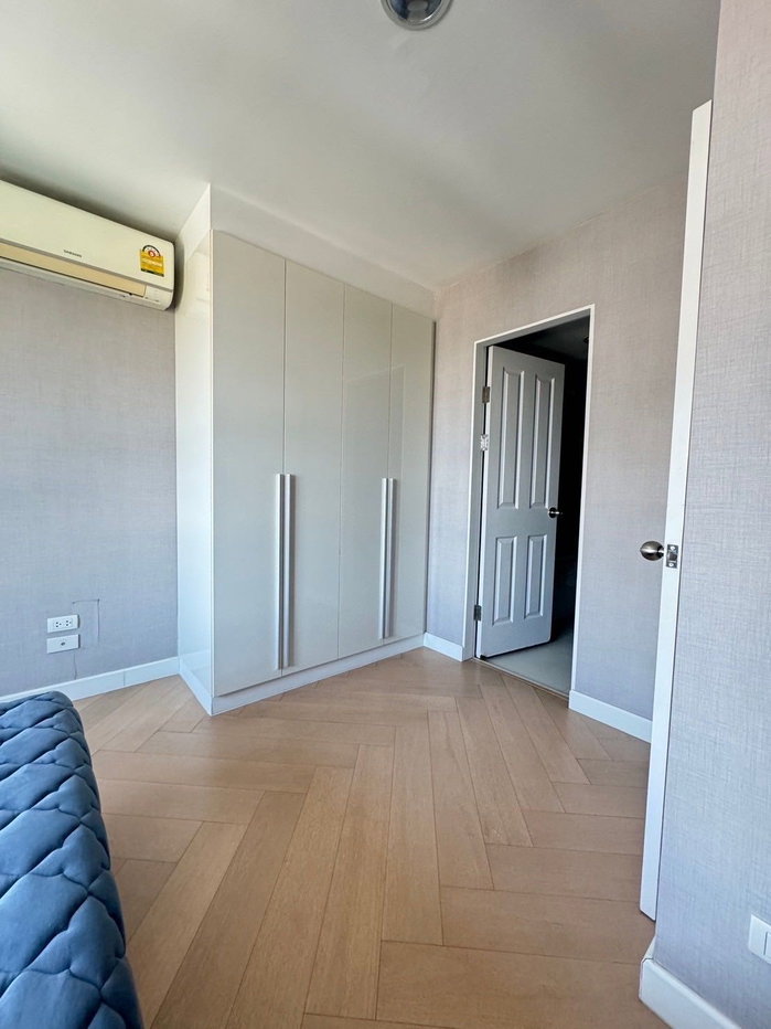 รูป For rent Belle Grand Rama9 condo 🌳🌳 ห้องสวย พร้อมอยู่ แต่งสวย จัดเต็ม มีหลายห้องให้เลือกชม ID LINE : @190evxgl - รูปที่ 18/25