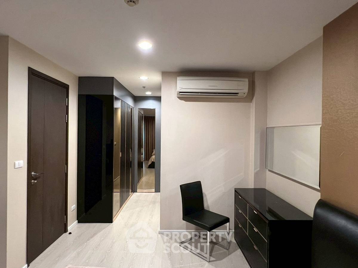 รูป คอนโด 2 ห้องนอน Rhythm Sathorn ห่าง BTS สะพานตากสิน 300 เมตร (ID 2977776) - รูปที่ 3/14