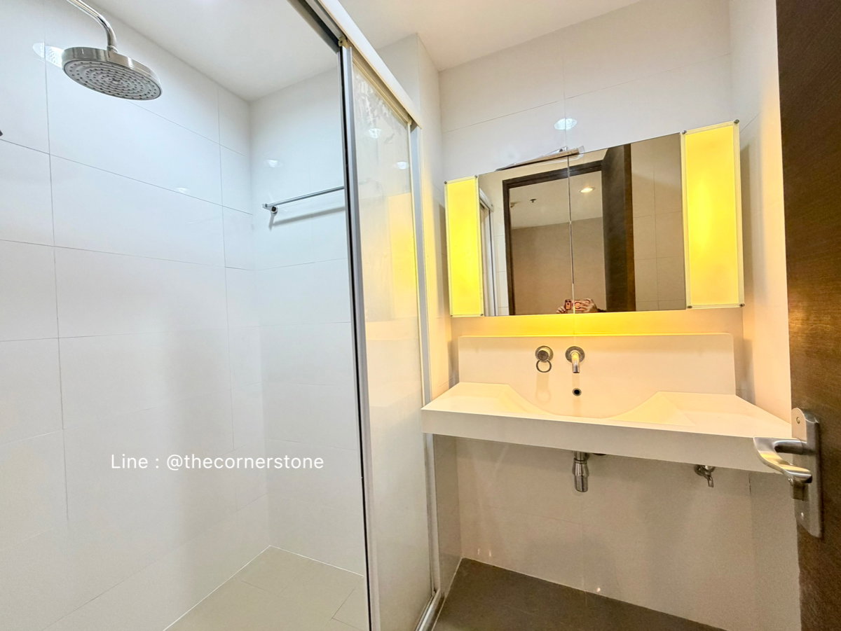 picture For Rent❗️"𝐑𝐡𝐲𝐭𝐡𝐦 𝐑𝐚𝐭𝐜𝐡𝐚𝐝𝐚" 1 Bedroom 1 Bathroom Size 36 Sq.m. Near : MRT-Ratchadapisek - 13/15