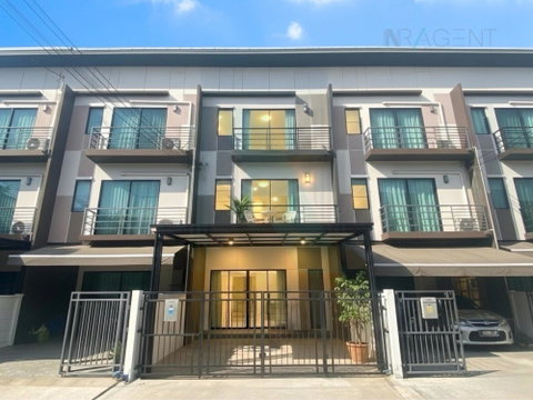 📌 ขายทาวน์เฮาส์ โครงการ บ้านกลางเมือง พหลโยธิน 50 3 ชั้น 3 ห้องนอน 3 ห้องน้ำ