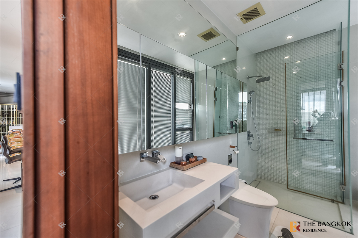picture Ultimate Luxury Lifestyle with Convenience Vittorio Sukhumvit 39 near BTS Phrom Phong - 6/10
