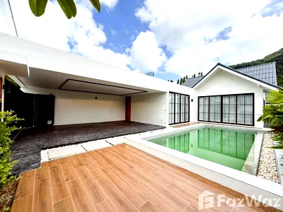 Houses for sale Kathu Phuket : 3 Bedroom Villa for sale in Kamala, Phuket  6626272