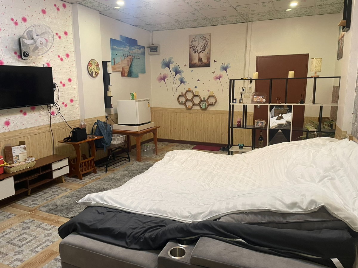 picture Condominium for Sale – Viphaville Mansion, Building A - 4/11