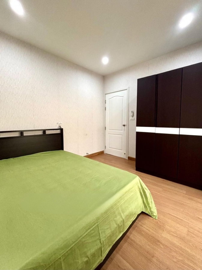 รูป 🏡✨ ให้เช่าบ้านเดี่ยว 2 ชั้น – ภัสสร เพรสทีจ ลุกซ์ พัฒนาการ 📍บ้านหลังมุม เป็นส่วนตัว หันหน้าทิศใต้ รับลมดีตลอดปี - รูปที่ 6/15