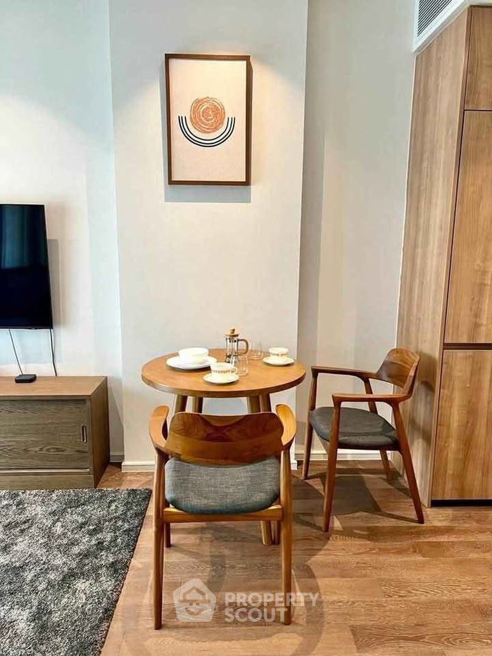picture 1-BR Condo 43 Sqm, Muniq Sukhumvit 23 | Near MRT Sukhumvit 100m (ID 3146877) - 3/9