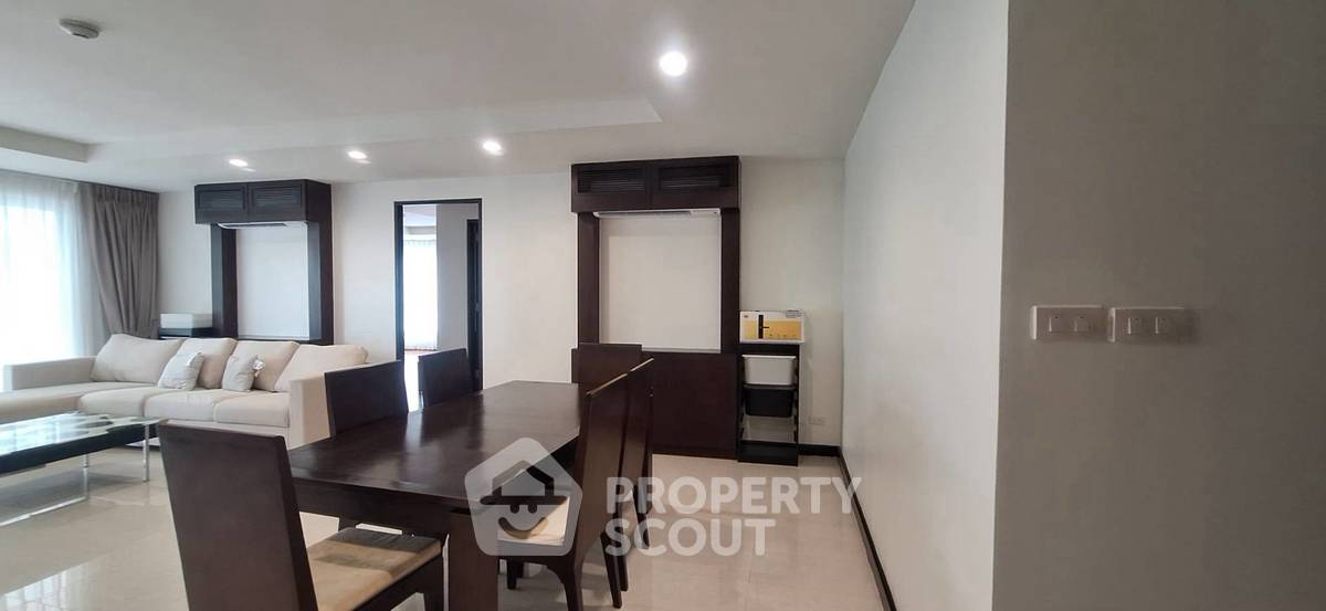 picture 3-BR 170 Sqm At Avenue 61 Condo, 400m to BTS Thong Lor (ID 3146187) - 10/16