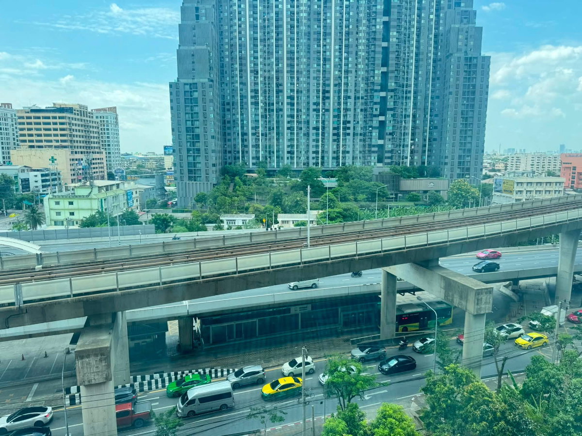 picture 🚇 Aspire Sathorn–Thaphra | Near BTS Talat Phlu - 10/10