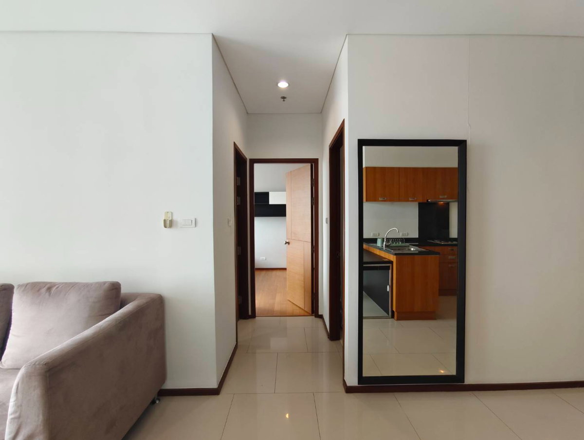 picture OMG1451  [ Villa Sathorn ]  Large 1 Bedroom unit - for RENT 1-Aug-26 - 8/10