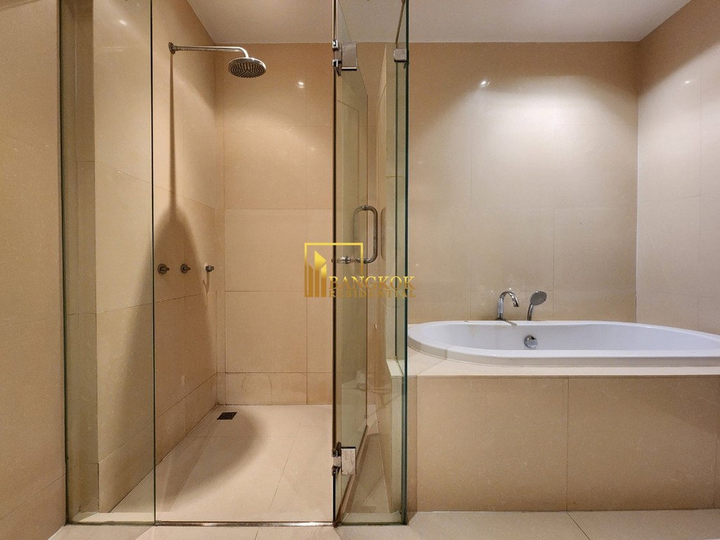 picture The Madison | Stylish 2 Bedroom Condo Near BTS Phrom Phong - BR2256CD - 21/36