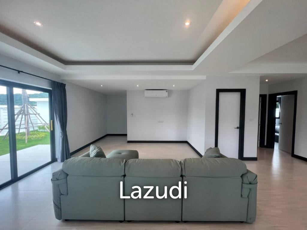 รูป SOI 102 : 2 storey luxury 4 bed pool villa - รูปที่ 5/47