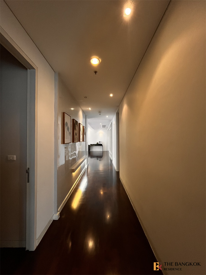 picture Domus 16,18 near BTS Asok Luxury Condo Ready to Move-in at the Best Location - 6/10