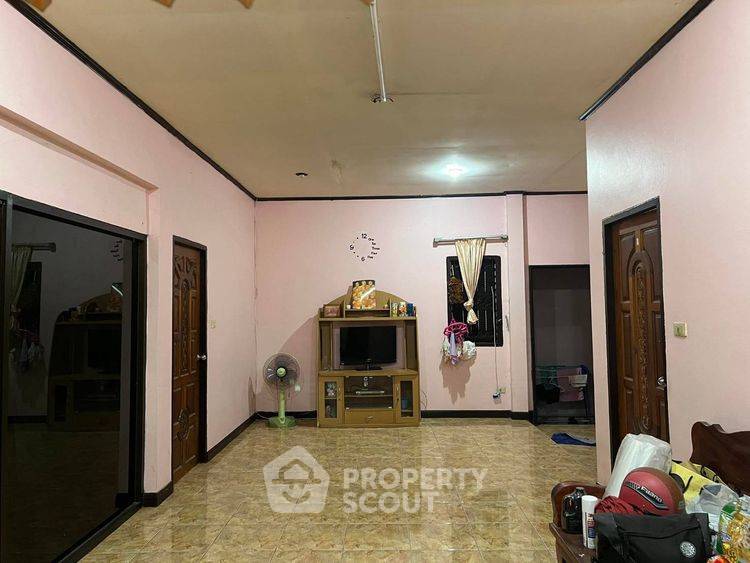 รูป บ้านขาย 2 ห้องนอน โครงการ Mantana Chakkrapok ใกล้ หนองขาม ศรีราชา (ID 3140275) - รูปที่ 2/6