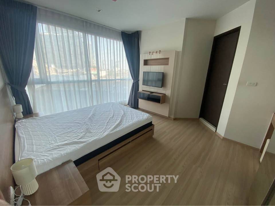 รูป คอนโด 1-ห้องนอน ที่ ริธึ่ม สาทร ใกล้ BTS สะพานตากสิน (ID 3147559) - รูปที่ 11/14