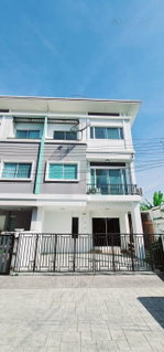📌 ขายทาวน์เฮาส์ โครงการ บ้านวิรัลพัชร เฉลิมพระเกียรติ 48 3 ชั้น 4 ห้องนอน 3 ห้องน้ำ