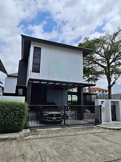 รูปภาพ 📌 ให้เช่าบ้านเดี่ยว 2 ชั้น โนเบิล เกเบิล วัชรพล 3 ห้องนอน 3 ห้องน้ำ