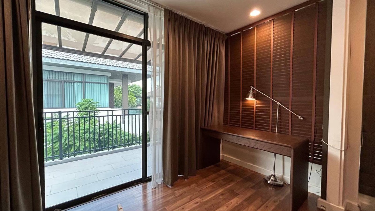 รูป ให้เช่าบ้านเดี่ยว มัณฑนาการ อ่อนนุช–วงแหวน 3 บ้านใกล้คลับเฮาส์ เดินข้ามถนนถึงส่วนกลาง พร้อมเข้าอยู่ (H6937) - รูปที่ 11/16
