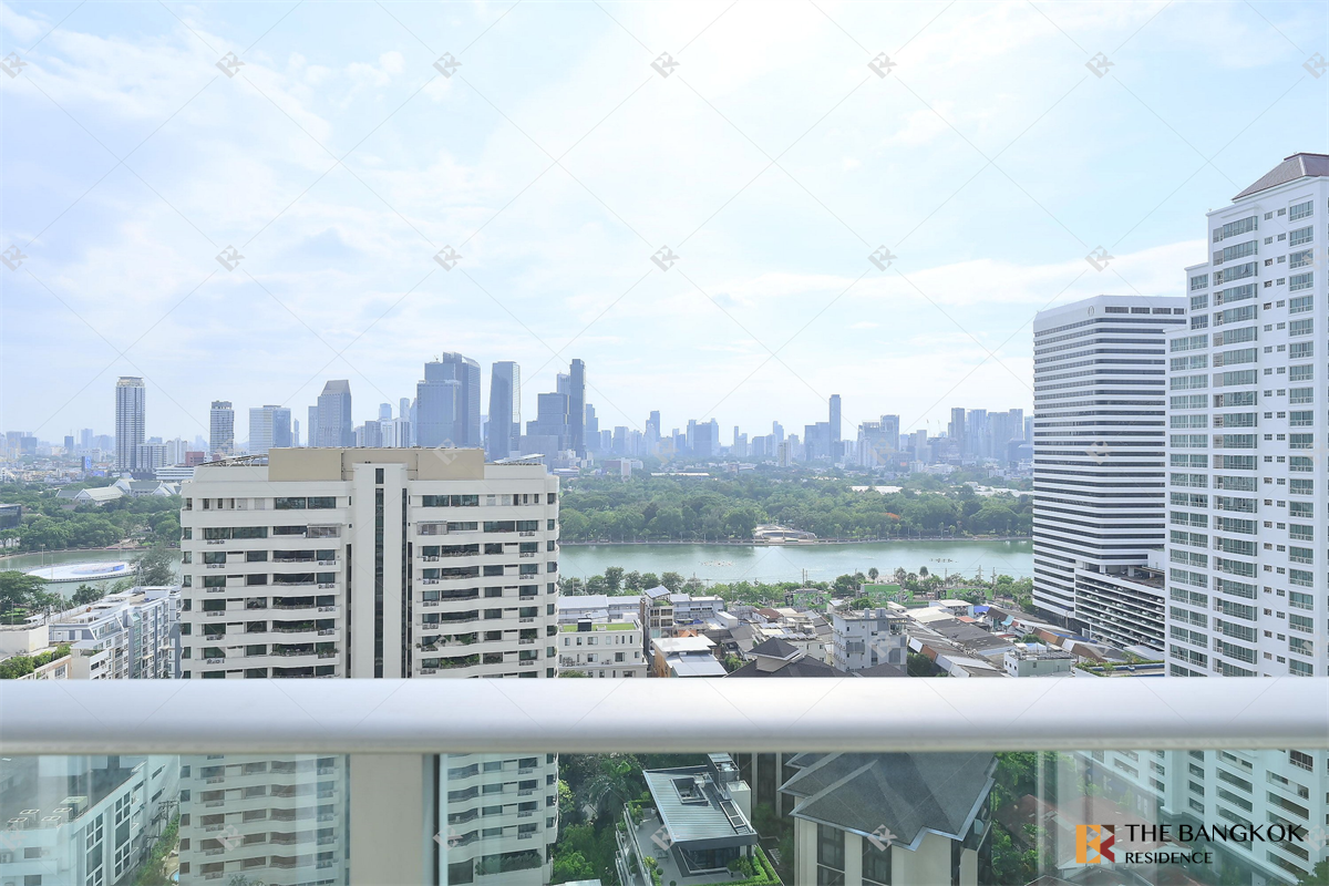 picture Millennium Residence Luxurious Design, Elevated Atmosphere - 8/10
