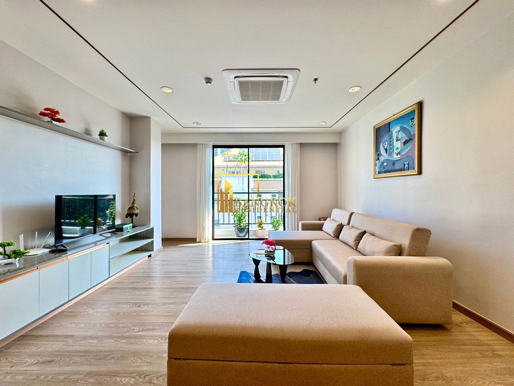 picture Beautiful 2 Bedroom Apartment in Sathorn Area - BR21100AP - 1/36