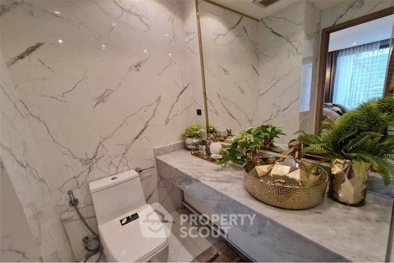 picture 2-BR Condo For Sale At Bang Saray Beach Condominium (ID 1092939) - 13/15