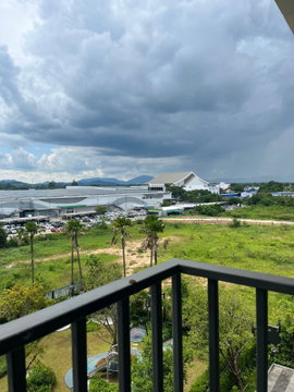 คอนโดเอสเซ็นท์ตรังปล่อยเช่า ใกล้โรบินสันตรัง สิ่งอำนวยความสะดวกครบ พร้อมเข้าอยู่