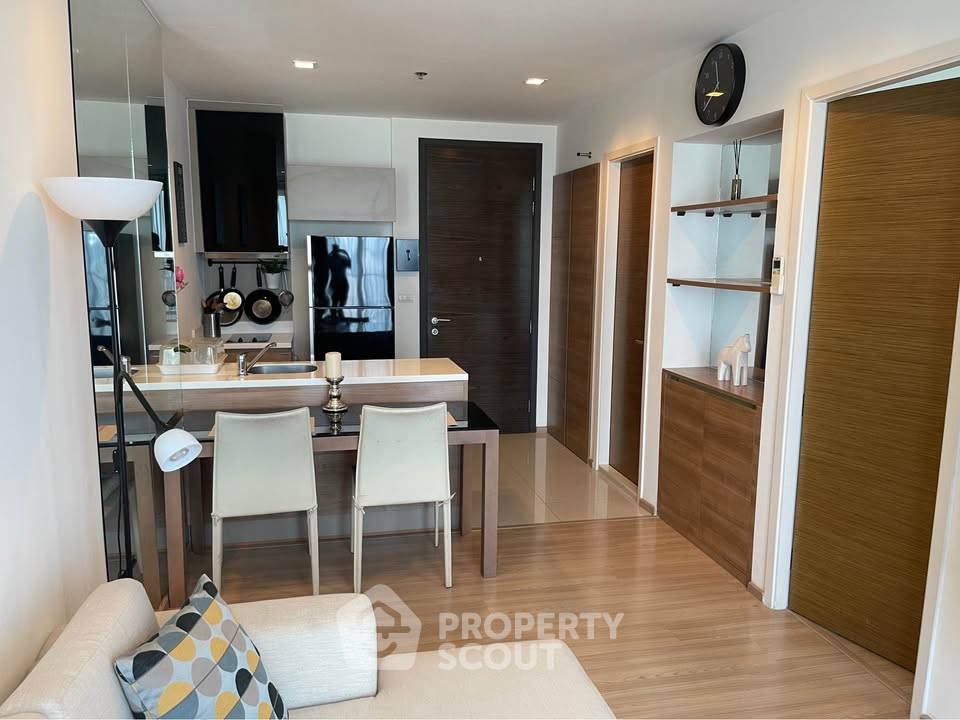 รูป คอนโด 1 ห้องนอน ชั้น 29 ขนาด 45 ตร.ม. RHYTHM พหลฯ-อารี ใกล้ BTS สะพานควาย (ID 3147368) - รูปที่ 3/10