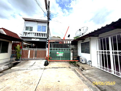 ทาวน์โฮม ธัญบุรี ปทุมธานี : ทาวน์เฮ้าส์ 24 ตร.วา เรือนสุข 2 ธัญบุรี ปทุมธานี 1.2M