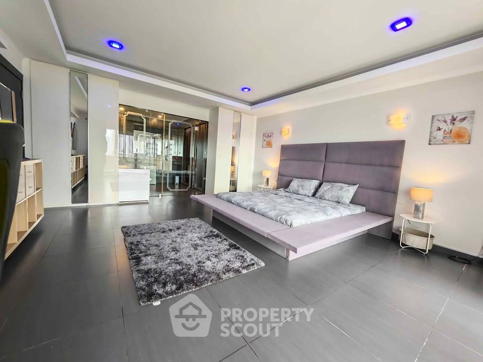 รูป คอนโด 1 ห้องนอน 126 ตร.ม. วิวท่าลาย เรสซิเดนซ์ 5 พัทยา (เลี้ยงสัตว์ได้) (ID 3146598) - รูปที่ 9/17