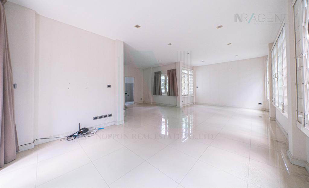 รูป 📌 ขายบ้านเดี่ยว โครงการ เพอร์เฟค เพลส พัฒนาการ-ศรีนครินทร์ 2 ชั้น 3 ห้องนอน 3 ห้องน้ำ - รูปที่ 3/8
