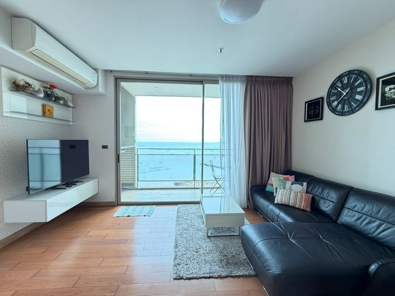 picture Condo for sale, beachfront, Marina Bayfront Sriracha. Beautiful unit, rare location. - 3/9