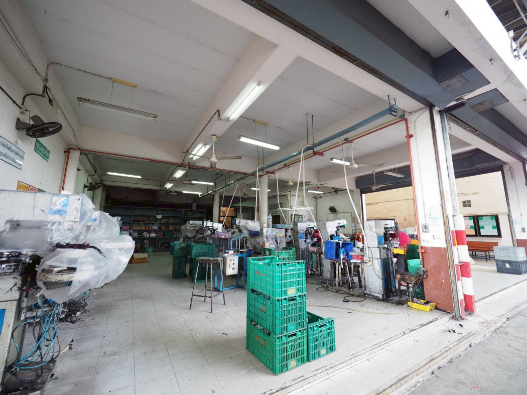 รูป ขายโรงงานผลิตพลาสติกพร้อมที่ดิน ผังม่วง 4-0-85.1ไร่ พร้อมใบ รง.4 - รูปที่ 7/12