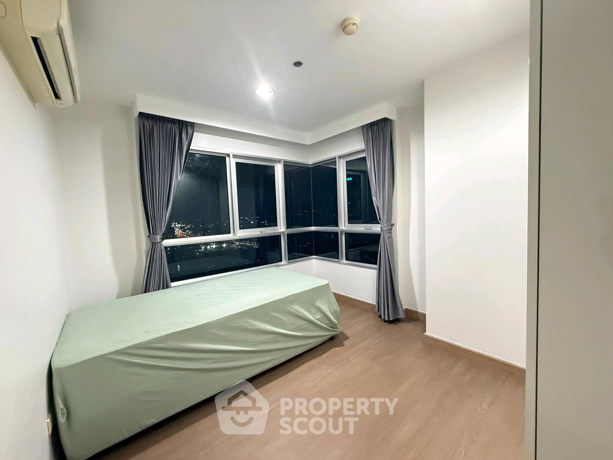 picture 3-BR 101 Sqm Condo At Belle Grand Rama 9 Near MRT Phra Ram 9 (ID 3146115) - 10/13