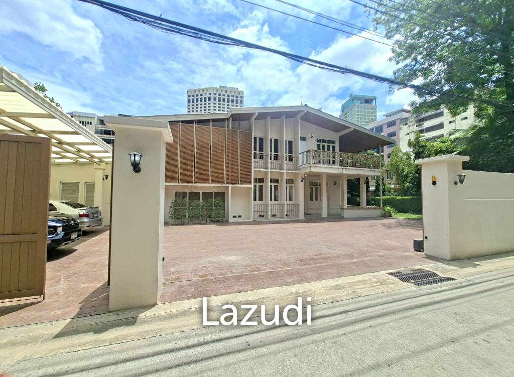 รูป บ้านเดี่ยวโมเดิร์น 280 ตร.ม. ที่ดิน 600 ตร.ม. ทำเลย่านคลองเตย - รูปที่ 3/25