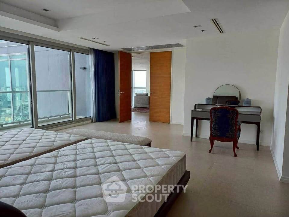 รูป คอนโด 3 ห้องนอน 410 ตร.ม. ชั้นสูง 67-68 The River Condominium ใกล้ BTS สะพานตากสิน 400 ม. (ID 3150953) - รูปที่ 26/29