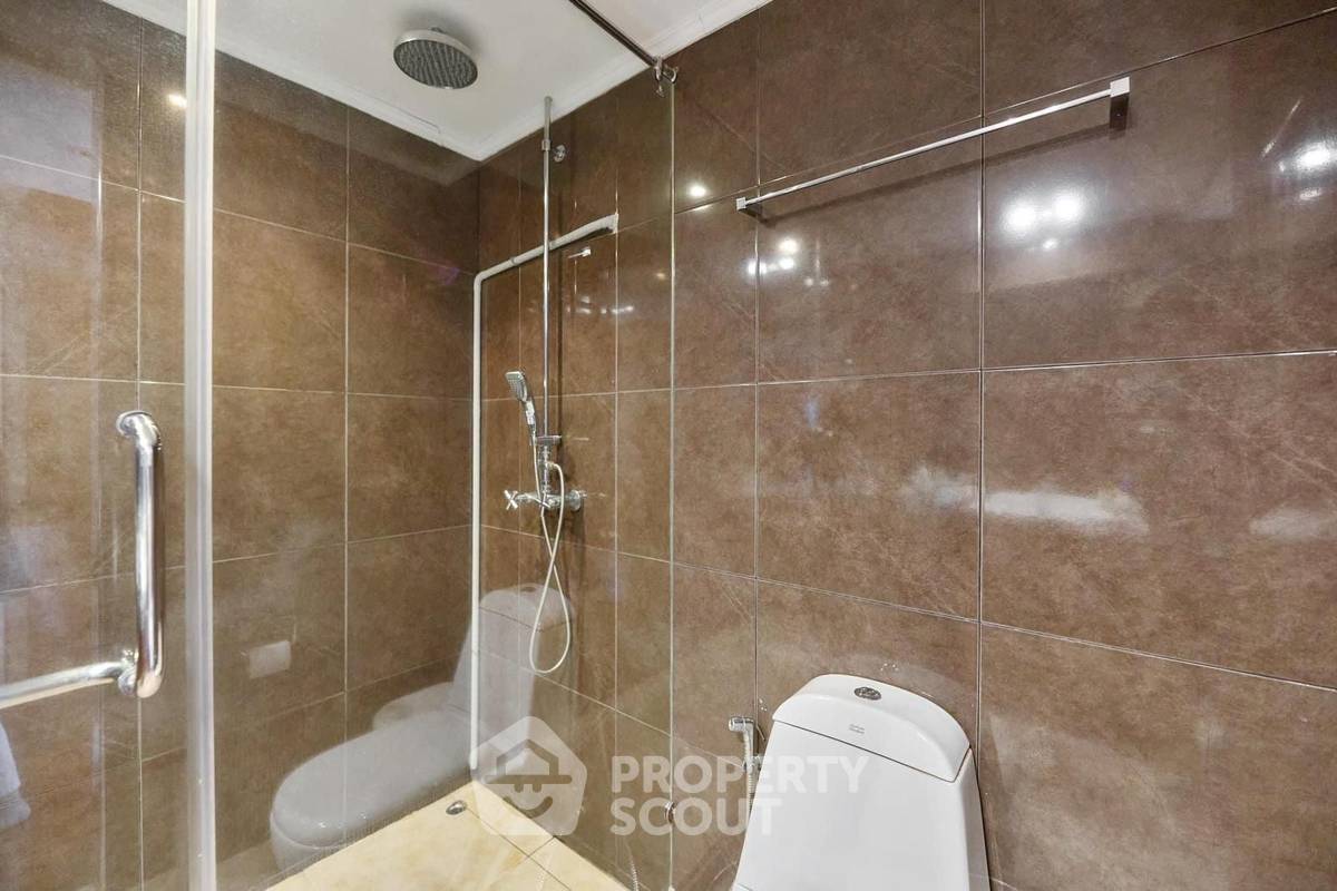 รูป คอนโด 3 ห้องนอน 188 ตร.ม. Vibhavadee Suite ใกล้ MRT ลาดพร้าว 200 ม. (ID 1169660) - รูปที่ 28/33