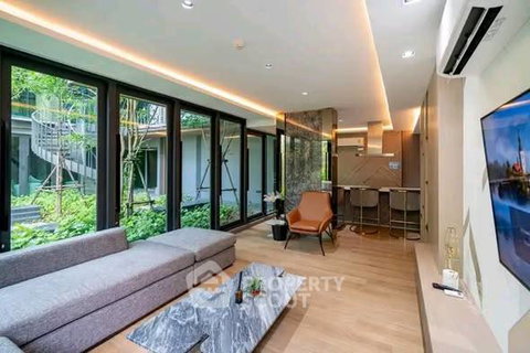 รูปภาพ คอนโด 2 ห้องนอน ให้เช่า ลอยด์ ซอยวัจัย-ทองหล่อ บางกะปิ (ID 3151937)