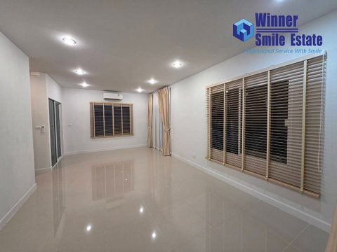 ขายบ้านเดี่ยว คณาสิริ บางนา ในซอย ม.เอแบค บางนา (บางบ่อ)
