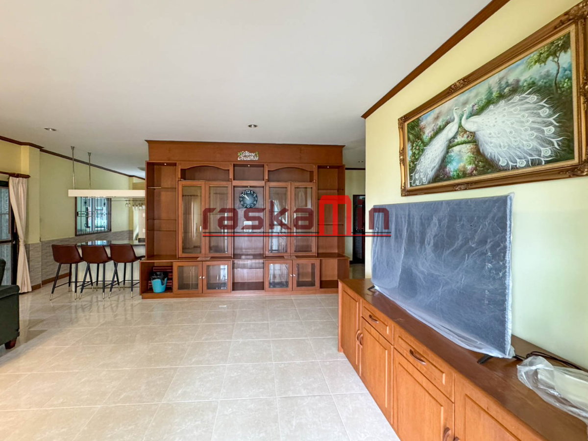 picture Baan Chalita – 3 Bedroom Single House for Rent, Ready to Move In - 4/17