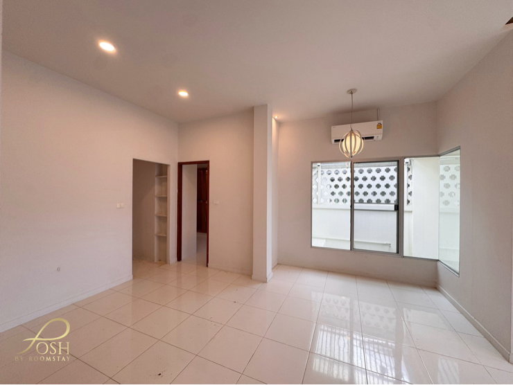 รูป ไพร์มเพลส ถลาง Prime Place Town, Thalang (บ้านหลังมุม) ทำเลใกล้อนุสาวรีย์ 2 นาที ราคาดีมาก ต่อเติมOffice และ Walk-in Closet ถูกกว่าประเมินเกือบล้าน - รูปที่ 9/28