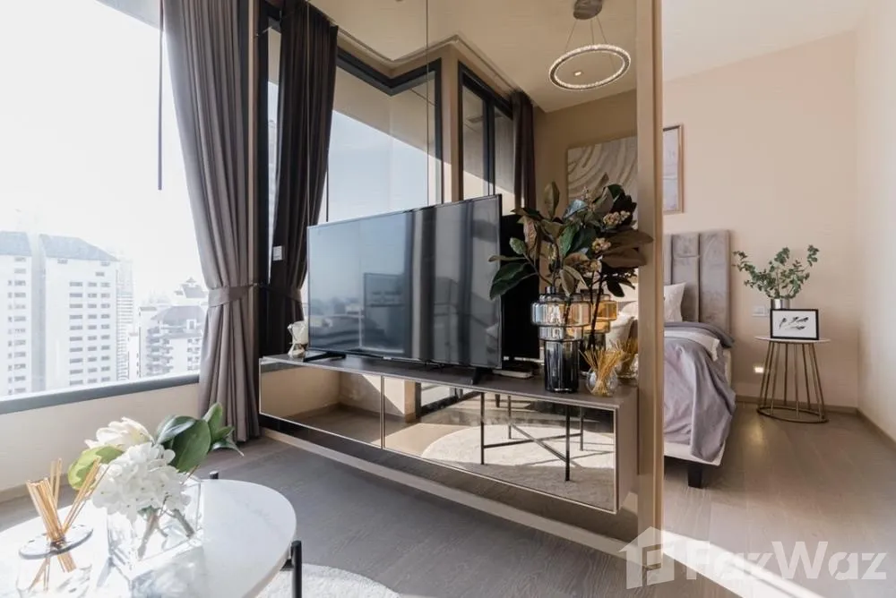 picture The Esse Asoke 6639622 - 5/15
