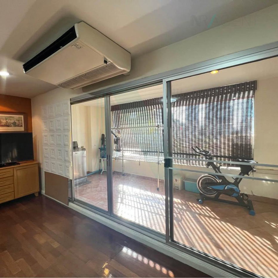 picture ðĐ For Sell Condo FIRST TOWER Building 1, Floor 10,1 bed room, Room size 70 sqm - 2/8