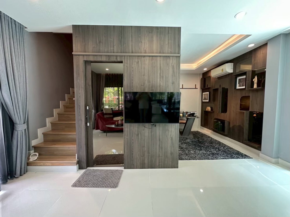 รูป 📣 ให้เช่าทาวน์โฮมสวย พร้อมอยู่ – เวิร์ฟ สายไหม-พหลโยธิน 🏡 ตกแต่งครบ 3 ห้องนอน 3 ห้องน้ำ - รูปที่ 4/28