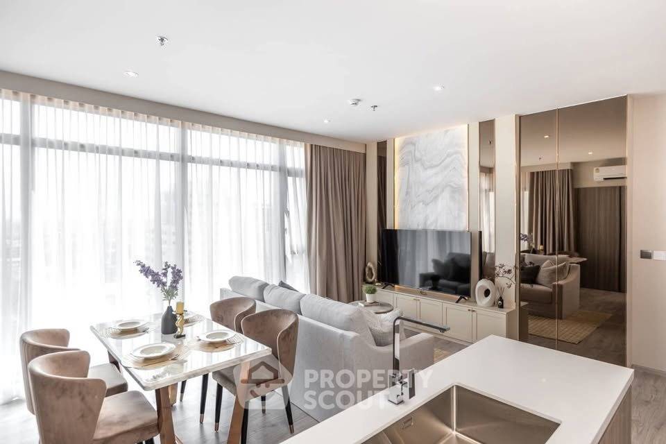 picture 2-BR Condo, Rhythm Ekkamai Estate | 16th-Floor | BTS Thong Lor (ID 2777964) - 1/11