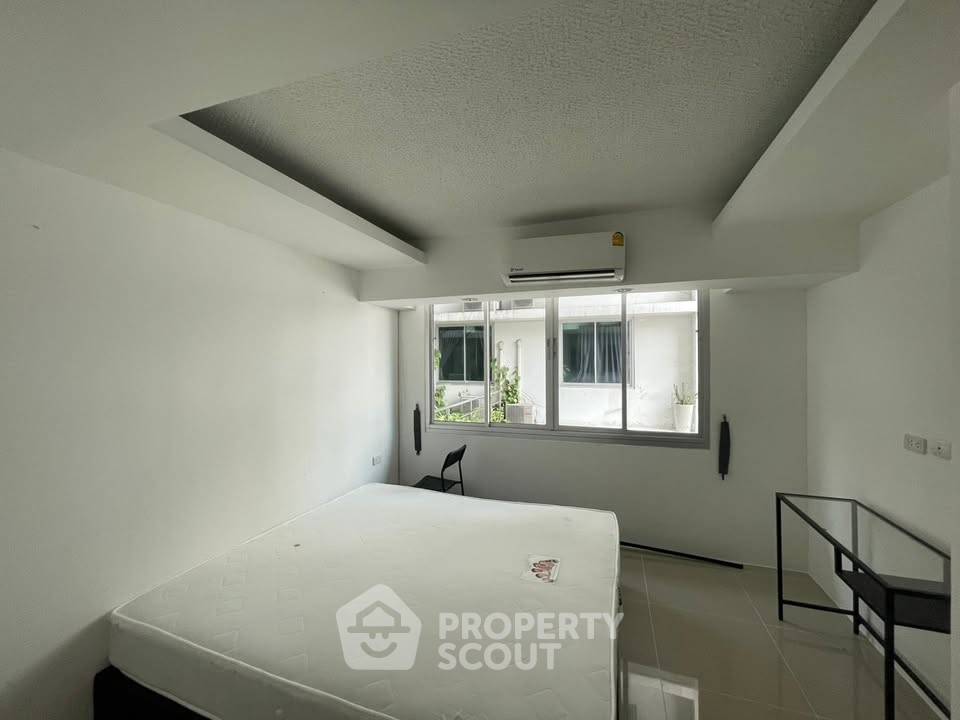 picture Pet-Friendly 2-BR 85 Sqm Condo At Waterford Sukhumvit 50, BTS On Nut (ID 3148556) - 8/12