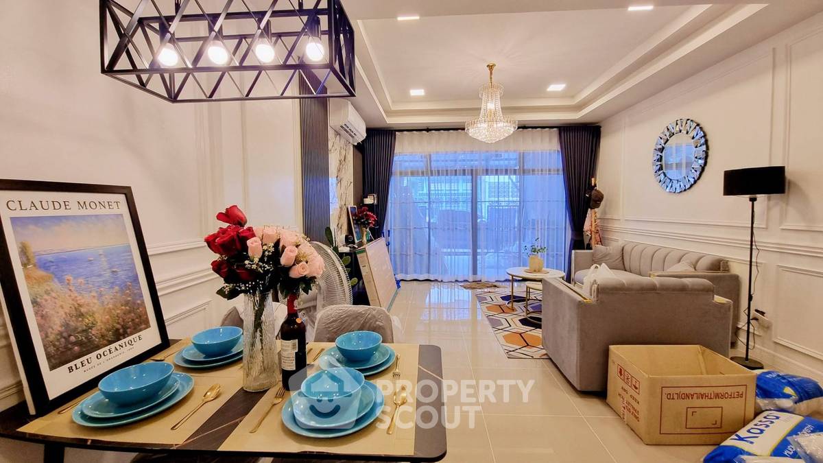 รูป ทาวน์โฮม 3 ห้องนอน พื้นที่ 144 ตร.ม. ขาย ในพัทยาใต้ (หนองปรือ) (ID 3151249) - รูปที่ 20/26