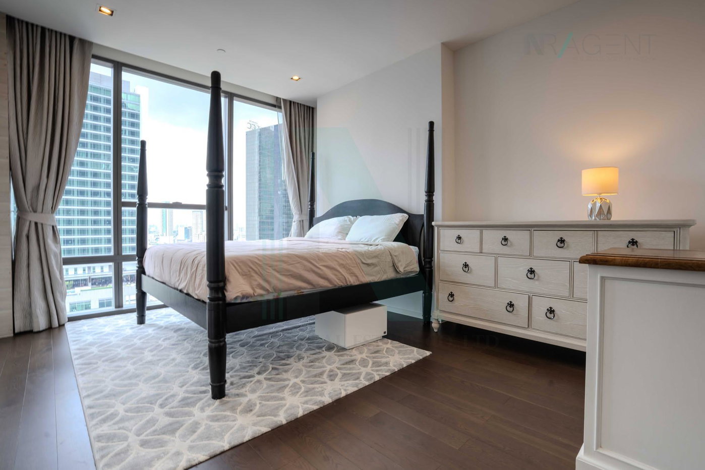 picture 🔺 For Sell Condo THE BANGKOK SATHON Building A, Floor 20,1 bed room, Room size 60 sqm - 5/8
