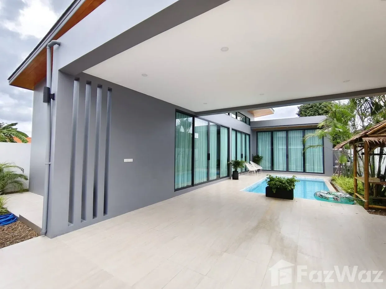 picture 3 Bedroom Villa for sale in Rawai, Phuket  5746793 - 2/36