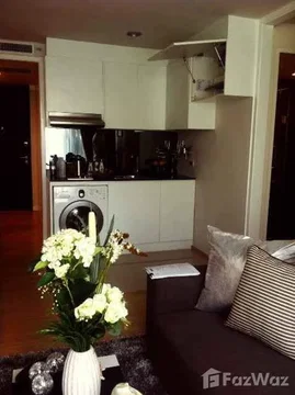 2 Bedroom Condo for rent at The Tempo Ruamrudee 1047334