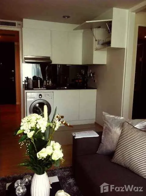picture 2 Bedroom Condo for rent at The Tempo Ruamrudee 1047334 - 1/8