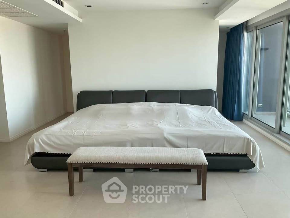 รูป คอนโด 3 ห้องนอน 410 ตร.ม. ชั้นสูง 67-68 The River Condominium ใกล้ BTS สะพานตากสิน 400 ม. (ID 3150953) - รูปที่ 12/29