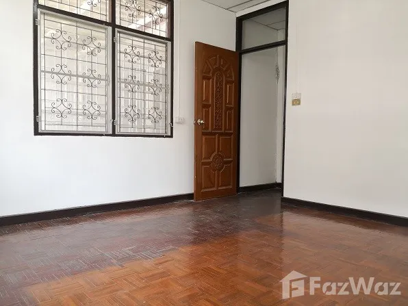 รูป บ้านเดี่ยวให้เช่า 3 ห้องนอน ใน ดินแดง, กรุงเทพมหานคร 6614058 - รูปที่ 14/25